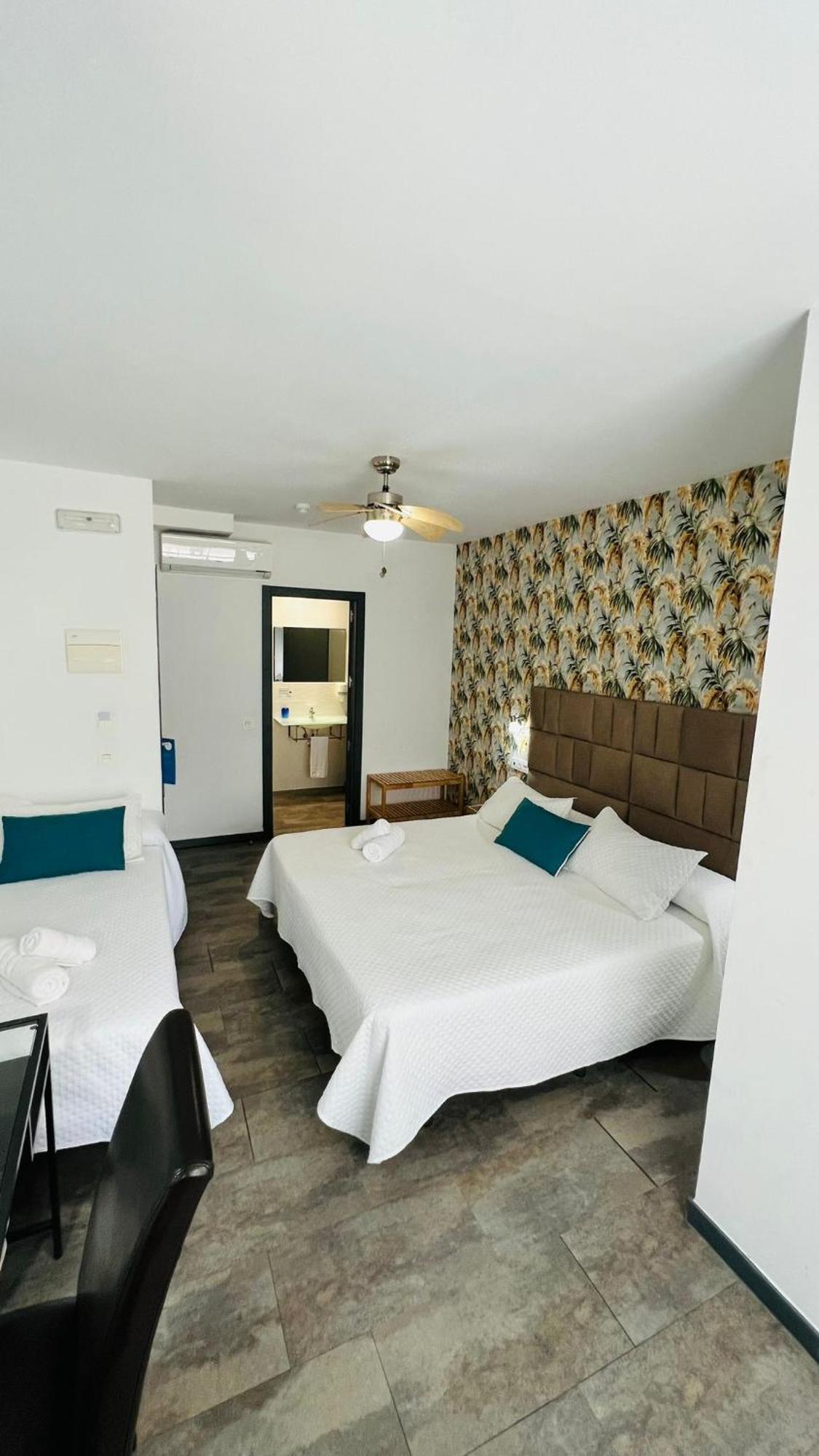 Bajondillo Beach Cozy Inns (Adults Only) Torremolinos Dış mekan fotoğraf